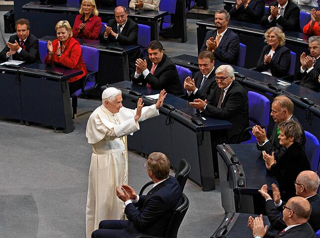 Am 22. September 2011 sprach Benedikt XVI. im Deutschen Bundestag.
