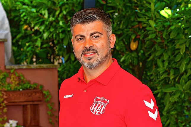 Trainer Angelo Cascio (FV Lörrach-Brombach U23): Wir wollen in unseren Mannschaften die Früchte der Jugendarbeit ernten und nicht immer ...