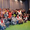 Die Mitwirkenden des Bunten Abends in Ühlingen versammelten sich am Ende des Programms auf der Bühne.