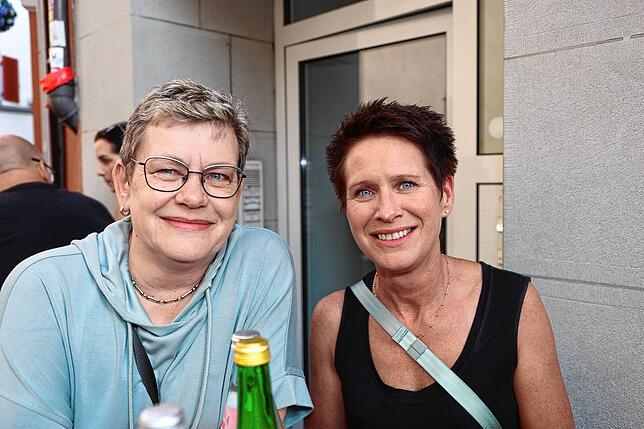 Bild 21: Gassenfreitag am 6. Juni: Hier feiern Einheimische und Besucher in Konstanz