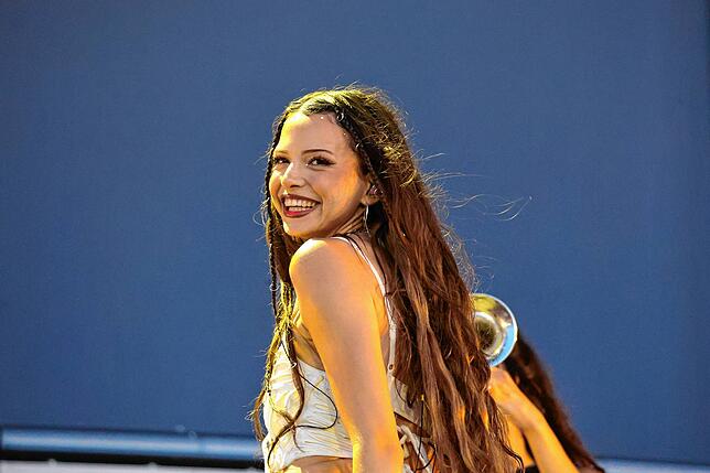 Bild 6: Nina Chuba begeistert die Southside-Fans – sehen Sie hier die Bilder