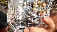Um diese Trophäe wird beim Bezirkspokal Schwarzwald gespielt. Bild: Bartler