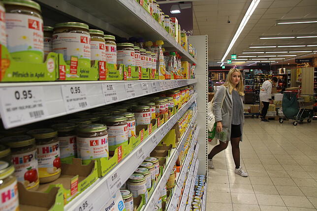 In einem Supermarkt in der Friedrichshafener Innenstadt standen vergiftete Gläser.