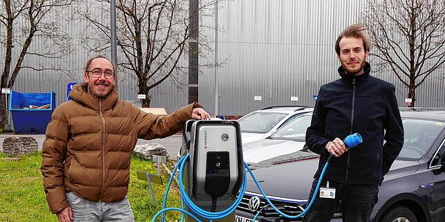 Gordon Appel und Torben Schultz (von links) von den Stadtwerken Konstanz sind für das Thema Energie- und Wärmeversorgung sowie für die ...