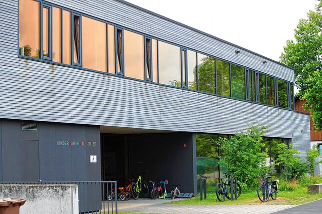 Der städtische Kindergarten St. Josef in Leimbach. Dort gibt es 69 Betreuungsplätze.