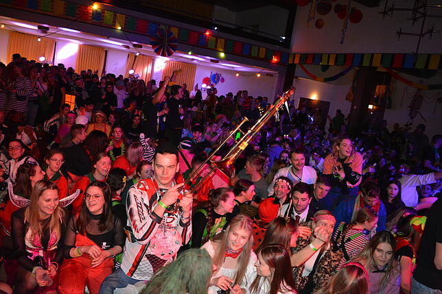 Bild 14: Alle Bilder vom Lumpenball in der Markdorfer Stadthalle