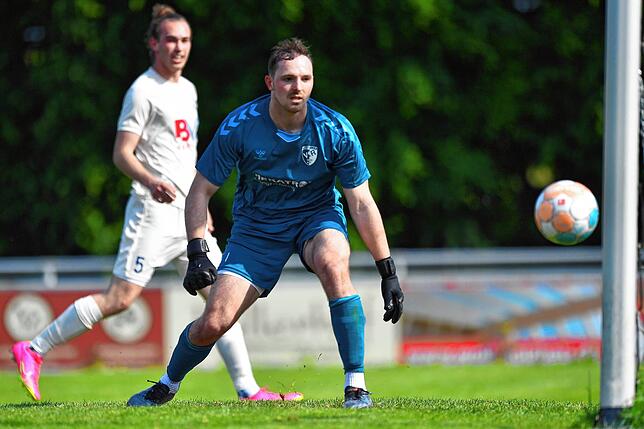Bild 9: FC Erzingen verliert mit 2:4 bei Spitzenreiter VfR Hausen &ndash; und wir haben Bilder!