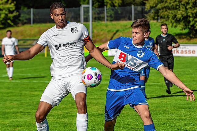 Bild 8: FC Erzingen bezwingt den FC Schönau mit 3:0 &ndash; und wir haben Bilder!