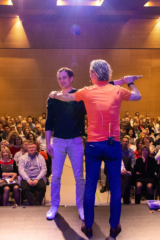 Bild 4: Hier gibt&lsquo;s die Bilder zum ersten SÜDKURIER-Wissensforum mit Mentalcoach Thomas Baschab