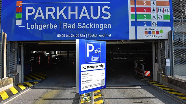 Der Eingang am Parkhaus Lohgerbe kommt schon jetzt ohne Schranke aus.
