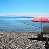 Bald weht im Immenstaader Strandbad Aquastaad die &bdquo;Blaue Flagge&ldquo; wieder. Es ist die einzige Badestelle am Bodensee &ndash; ...