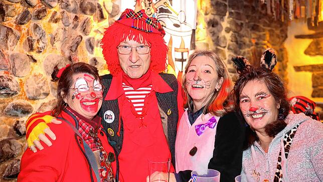 Bild 25: Ho Narro! In den Konstanzer Gassen wird immer noch Fasnacht gefeiert