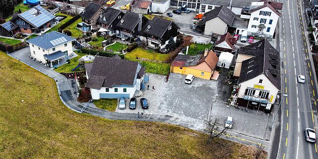 Sehen sie einen Bunker oder ein Wohnhaus? Das ist in Kreuzlingen manchmal nicht einfach zu beantworten.