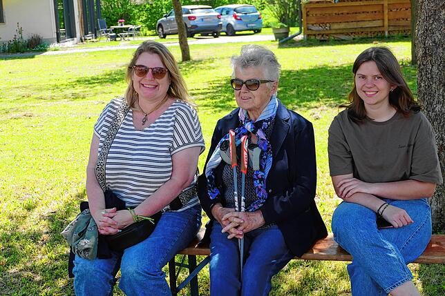 Bild 34: Scheunenfest 2025: Jubiläumsumzug und mitreißende Open Air Musik in Hüfingen-Sumpfohren