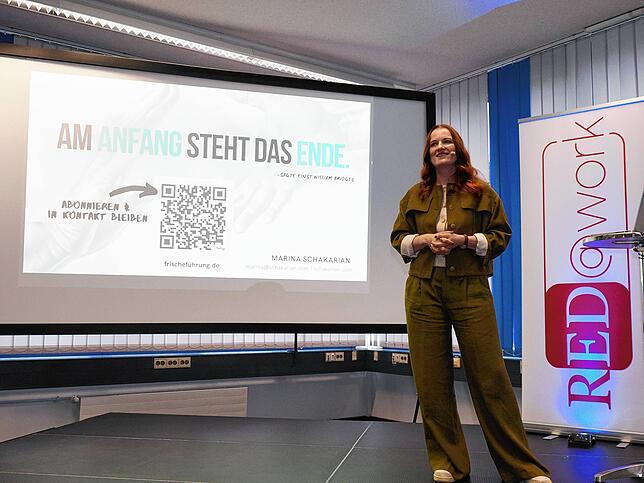 Eine von vielen Botschaften bei der Konferenz „RED@work“ im SÜDKURIER Medienhaus in Konstanz: „Am Anfang steht das Ende“, sagt Marina ...
