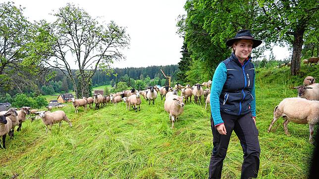 Die 17-Jährige Fabienne Kürner macht die Ausbildung zur Schäferin.