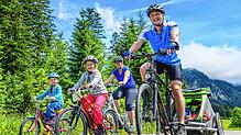 Eine Radtour mit der Familie ist nur eine von vielen Ausflugs-Möglichkeiten, die sich in der Region zwischen Bodensee, Schwarzwald, dem ...