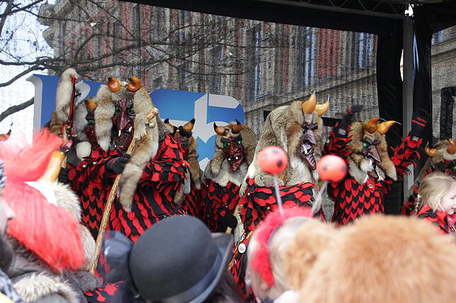 Bild 24: Die schönsten Bilder und Videos von der SÜDKURIER-Fasnacht auf der Marktstätte! Ho Narro!
