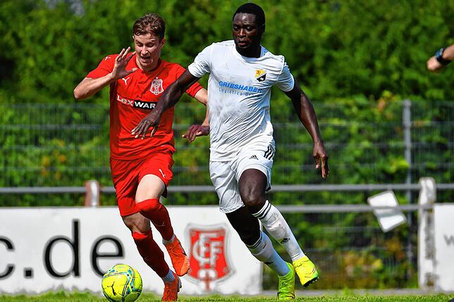 Bild 23: SV 08 Laufenburg startet mit einem Remis bei der U23 des Freiburger FC in die Saison &ndash; und wir haben Bilder!