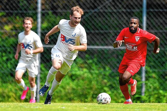 Bild 46: FC Erzingen verliert beim SV Ballrechten-Dottingen mit 0:4 &ndash; und wir haben Bilder!