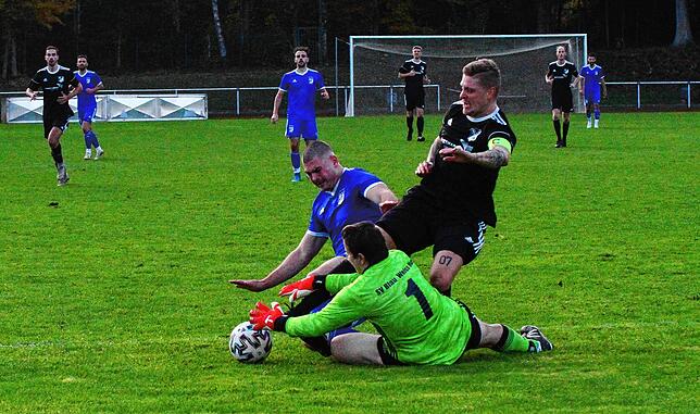 Bild 34: SV 08 Laufenburg II trotzt Spitzenreiter SV BW Murg ein 2:2 ab &ndash; und wir haben Bilder!