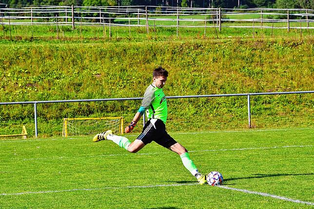 Bild 10: SV Buch gewinnt mit 1:0 beim Schlusslicht FC Schlüchttal &ndash; und wir haben die Bilder!