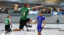 Der Mann des Spiels im Team des TV Ehingen: Marius Dreher (am Ball, hier beim Hinspiel in Steißlingen) steuerte acht Treffer zum Remis ...