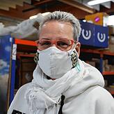 Mandy Klein in ihrem Paketshop.