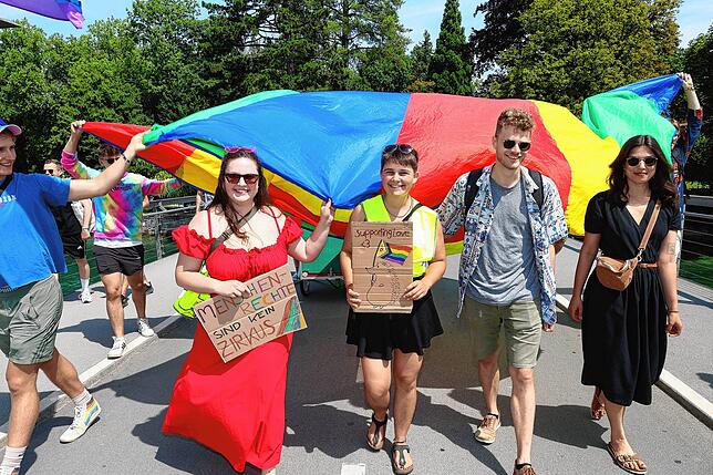 Bild 38: Der CSD Konstanz feiert 20. Geburtstag mit einer Pride-Parade durch die Stadt