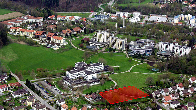Das erste Projekt auf dem künftigen Gesundheitscampus wird der neue Kindergarten sein. Auf dem rot schattierten Grundstück südlich des ...