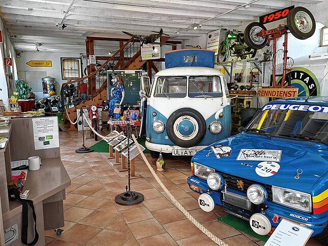 Bild 7: Bilder vom Oldtimertreffen am Schloss Meßkirch