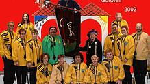 Das ist der letzte Narrenrat Gurtweil aus dem Jahre 2002 mit dem damaligen Narrenpräsidenten Pauli (Gerhard Hentzel mit grüner Kutte) ...