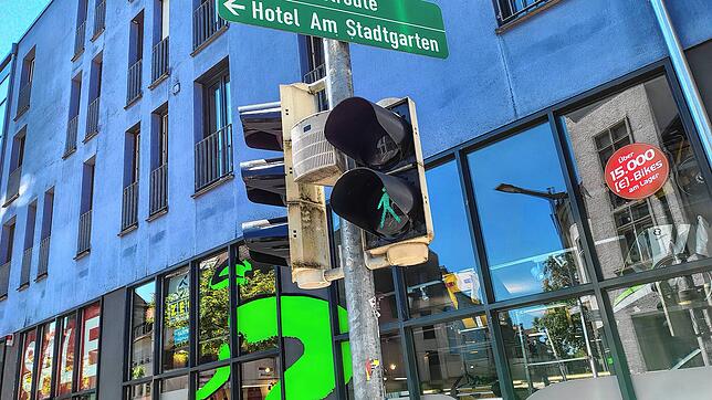 Normales Ampelmännchen statt Kappedeschle: In Radolfzell gab es eine Absage für Motivampeln.