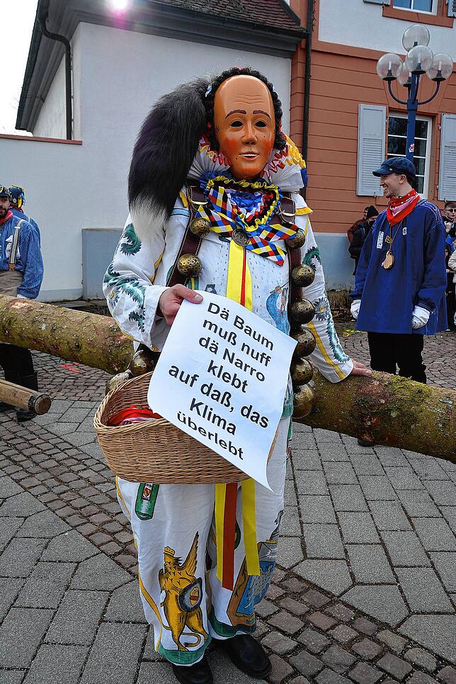 Bild 14: Narren und Stadt feiern in Bad Dürrheim Fasnetsauftakt