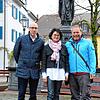 Günter Thyssen (Vorsitzender des TV Radolfzell), Bürgermeisterin Monika Laule und Martin Schäuble (Präsident Narrizella Ratoldi) ...