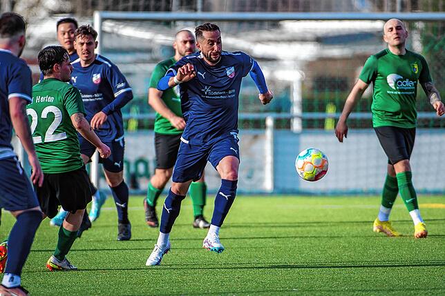 Bild 3: VfB Waldshut besiegt den SV Herten mit 5:1 &ndash; und wir haben Bilder!