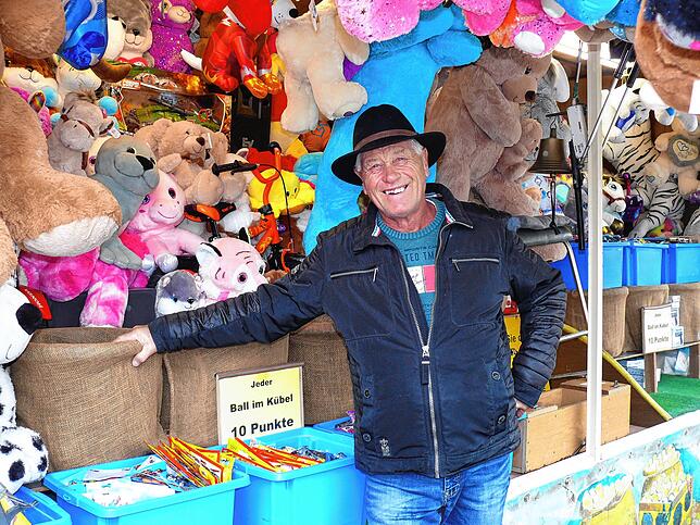 Ewald Kudermann ist gerne Schausteller, mit dem Geschäft in diesem Jahr beim Oktoberfest ist er dennoch nicht ganz zufrieden.