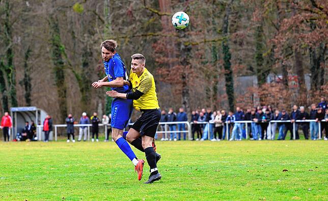Bild 14: Unsere Bildergalerie vom Sieg des TSV Überlingen/Ried im KLA-Spitzenspiel gegen den TSV Konstanz