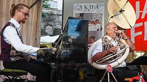 Bild : Tiengener Jazzfest verbreitet gute Laune