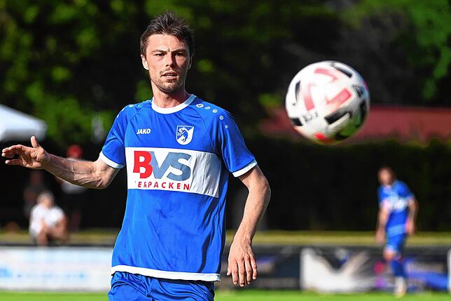Bild 34: FC Erzingen siegt 4:1 im Hinspiel zum Landesliga-Aufstieg beim FC Emmendingen &ndash; wir haben Bilder