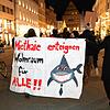 Als Reaktion auf das Urteil des Konstanzer Amtsgerichts gegen zwei Hausbesetzer kommt es am Montagabend zu einer Demonstration gegen ...