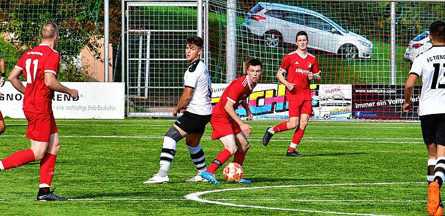 Bild 5: FC RW Weilheim setzt sich im Derby mit 5:3 gegen den FC Tiengen 08 durch &ndash; und wir haben Bilder!