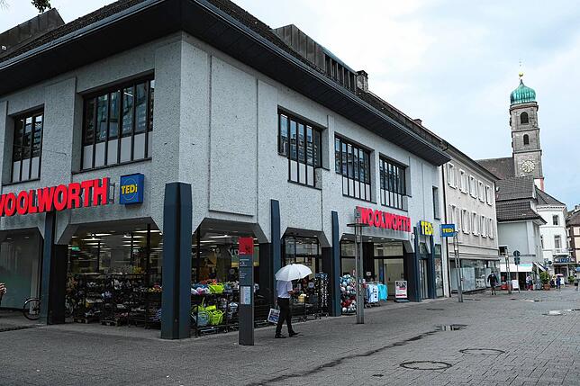 Das bisher einzige Woolworth-Kaufhaus im Kreis Waldshut wurde im November 1976 in Bad Säckingen eröffnet. Bild: Frank Linke