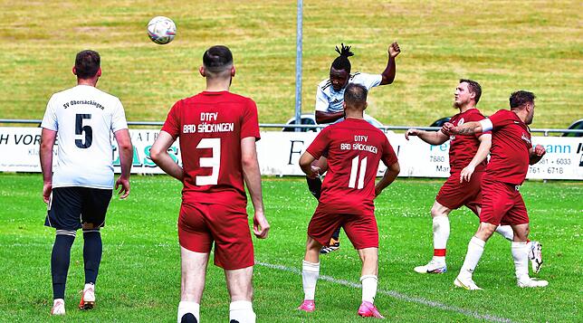 Bild 35: SV Obersäckingen zieht mit 4:0 gegen DTFV Bad Säckingen in die Pokalserie ein – wir haben Bilder!