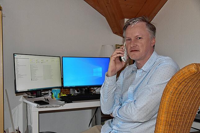 Roland Hildebrandt aus Eigeltingen ist genervt. Denn sowohl per Telefon als auch im digitalen Terminsystem erhält er als Kassenpatient ...