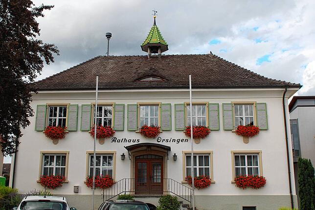 In beiden Teilorten gibt es noch ein Rathaus. Gemeinderatssitzungen finden je nach anstehenden Tagesordnungspunkten mal in Orsingen, mal ...