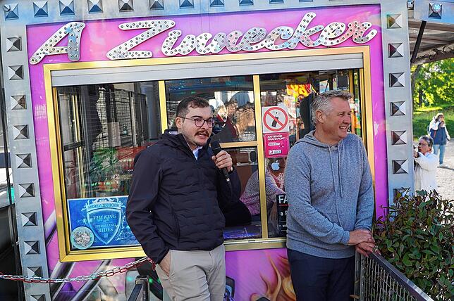 Bild 2: Der Schätzele-Markt in Tengen ist eröffnet! Wir haben die besten Bilder
