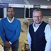 Manager Christof Kreutzer (rechts) und Geschäftsführer Christoph Sandner hoffen weiterhin, dass die Wild Wings am 13. November in die ...
