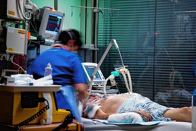 Aufnahmen aus der Intensivstation des Medizin-Campus Bodensee.