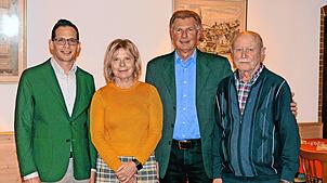 Neu- und wiedergewählte Vorstandsmitglieder (von links): der neue Vorsitzende Bürgermeister Heiko Wehrle, Kassenprüferin Susanne ...